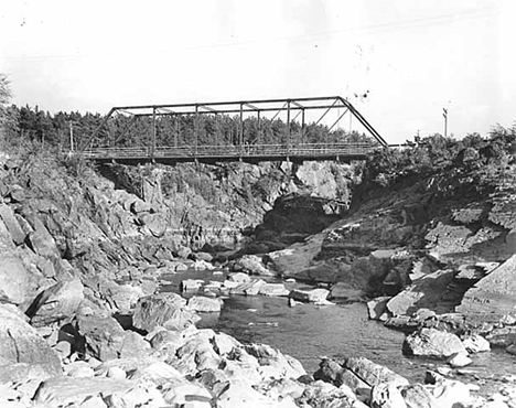 Bridge over St. Louis River near Carlton Minnesota, 1938