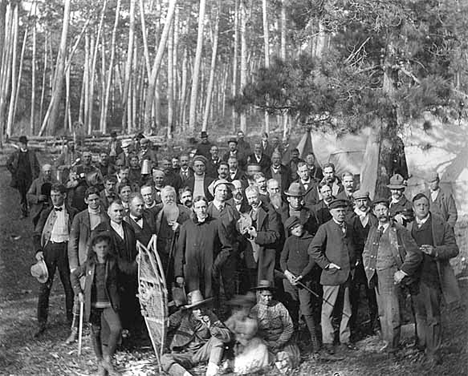 Congressional party investigating proposed national forest, Cass Lake, 1899