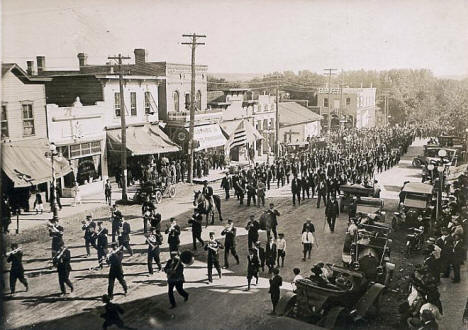Parade, Chaska Minnesota, 1910's