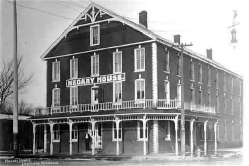 Medary House Hotel, Chatfield Minnesota, 1910's