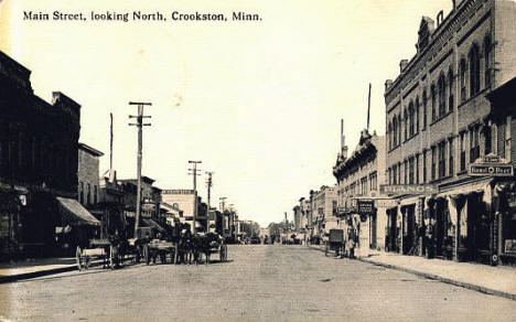 Main Street looking north, Crookston Minnesota, 1908