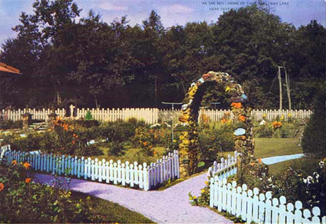Ak Sar Ben Gardens near Deerwood Minnesota, 1945