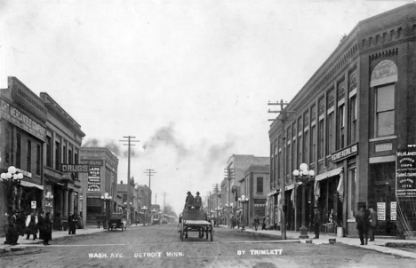 Washington Avenue, Detroit Lakes Minnesota, 1914