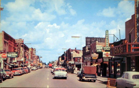 Washington Avenue, Detroit Lakes Minnesota, 1950's