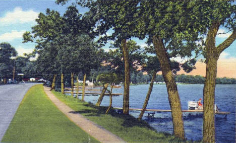 Shoreline Drive, Detroit Lakes Minnesota, 1947