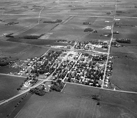 Aerial view, Ellendale Minnesota, 1985