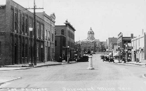 First Street West, Fairmont Minnesota, 1925