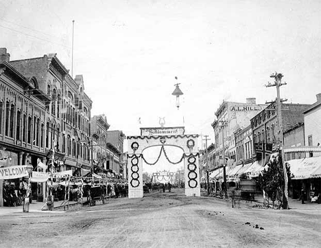 Central Avenue, Faribault Minnesota, 1900
