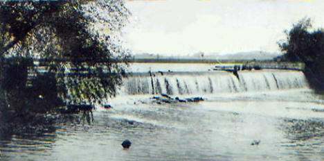 Cannon River Mill Dam, Faribault Minnesota, 1902