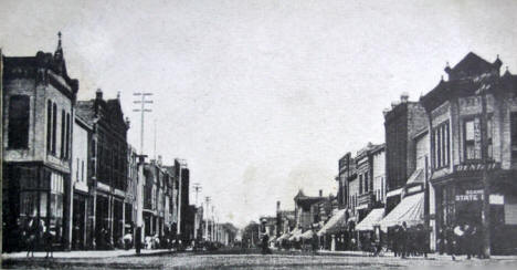 Lincoln Avenue, Fergus Falls Minnesota, 1908