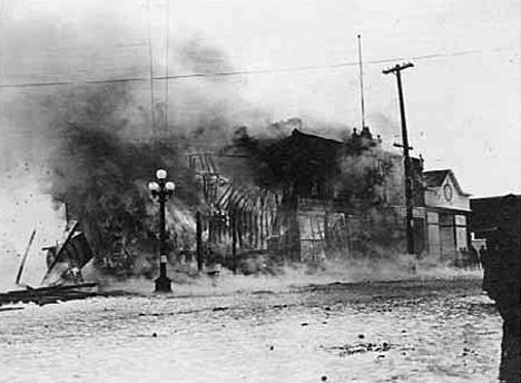 Fire in Fosston Minnesota, 1915