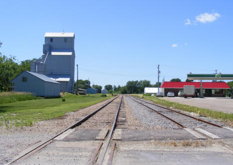 Railroad tracks, Franklin Minnesota, 2011
