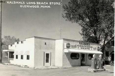 Kaldahl's Long Beach Store, Glenwood Minnesota, 1940's