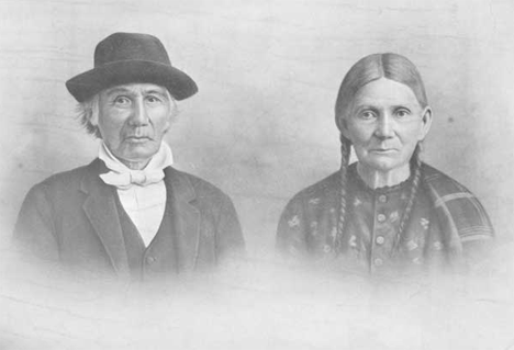 Chief Good Thunder and wife, 1895