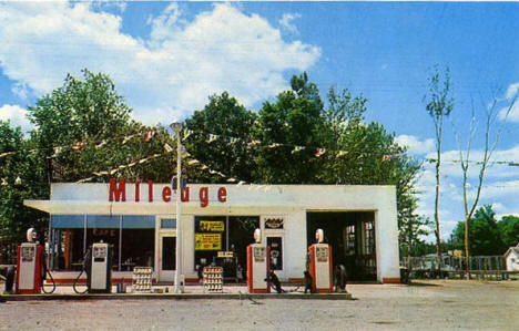Fred's Mileage Service and Cafe, Goodland Minnesota, 1950's?