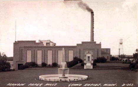 Blandin Paper Mill, Grand Rapids Minnesota, 1940's?