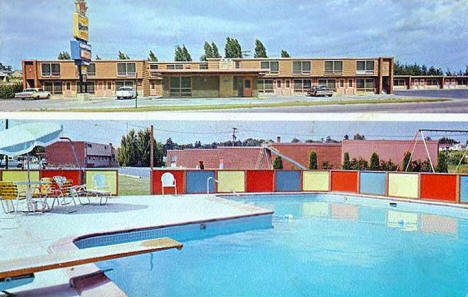 Holiday Village Motel, Grand Rapids Minnesota, 1968
