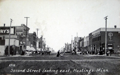 Second Street looking east, Hastings Minnesota, 1915