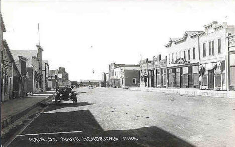 Main Street South, Hendricks Minnesota, 1910's