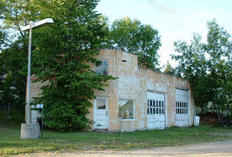 Now closed service station, Hines Minnesota, 2004