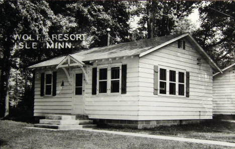 Wolf Resort, Isle Minnesota, 1940's?