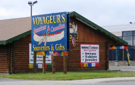 Voyager's Souvenirs & Gifts, International Falls Minnesota