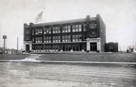 High School, Lamberton Minnesota, 1919