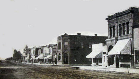 Street scene, Lamberton Minnesota, 1910