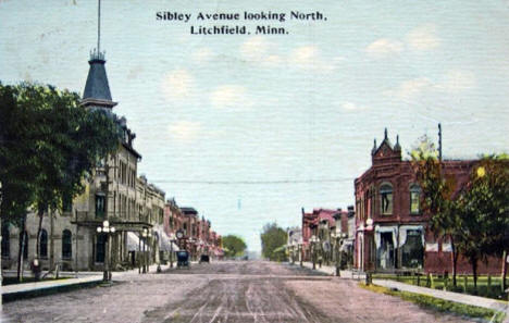 Sibley Avenue looking north, Litchfield Minnesota, 1914