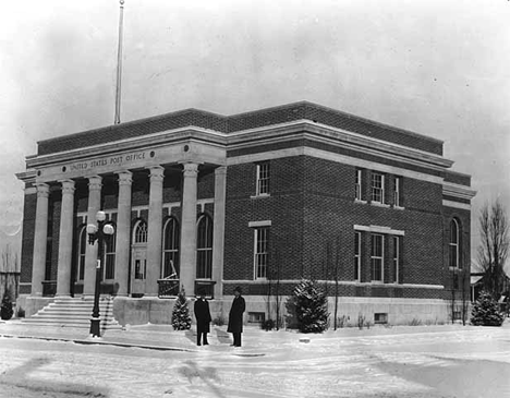 United States Post Office, Little Falls Minnesota, 1917