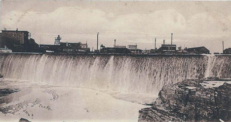 East half of dam, Little Falls Minnesota, 1907