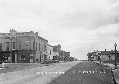 Main Street, Lyle Minnesota, 1935