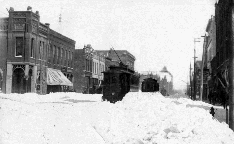 Winter scene, Mankato Minnesota, 1909