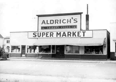 Aldrich's Super Market, McGregor Minnesota, 1956