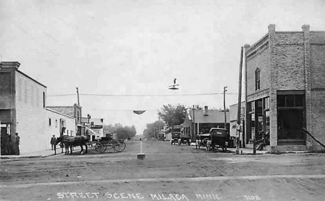 Street scene, Milaca Minnesota, 1910's