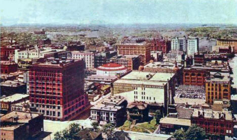 Birds eye view of Downtown Minneapolis from City Hall Tower, 1909