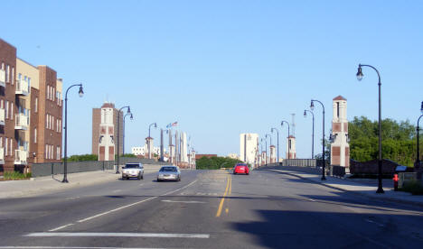 Bridge from Moorhead to Fargo, 2008