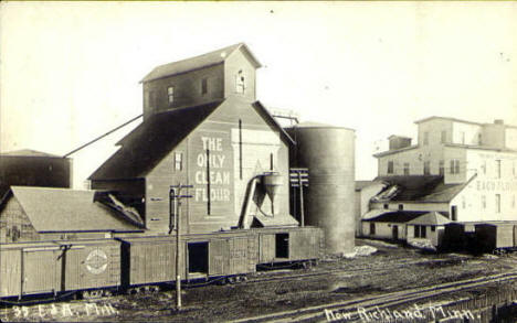 E & A Flour Mill, New Richland Minnesota, 1910