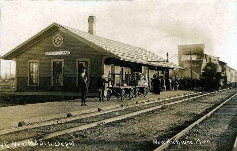 New Minneapolis and St. Louis Railroad Depot, New Richland Minnesota, 1913