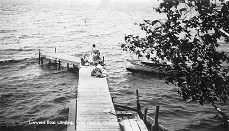 Linwood boat landing Lake Osakis, Osakis Minnesota, 1907