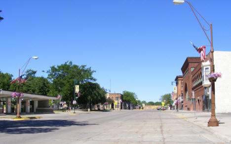 Street scene, Owatonna Minnesota, 2010