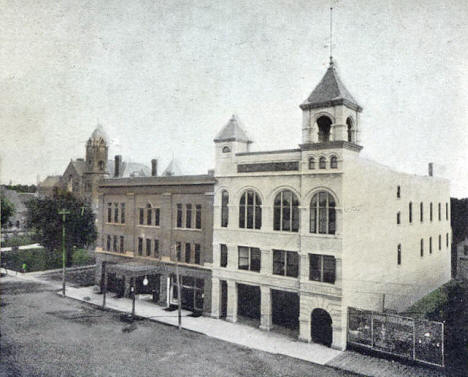 Court House, Metropolitan Opera House and City Hall, Owatonna Minnesota 1908