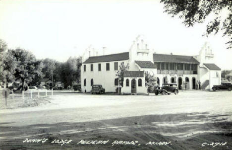 Dunn's Lodge, Pelican Rapids Minnesota, 1930's