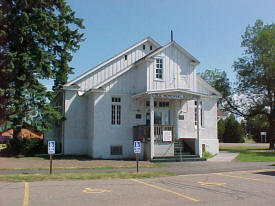 Cole Memorial Building, Pequot Lakes Minnesota