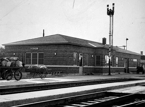 Northern Pacific freight and passenger station, Perham Minnesota, 1940