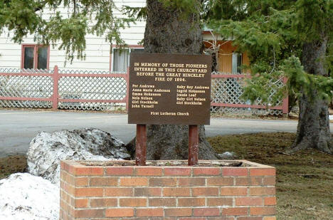 Sign commemorating those buried at First Lutheran Church before the 1894 fire