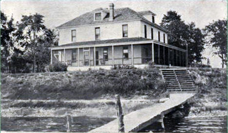 Wilke Hotel, Lake Pokegema, Pine City Minnesota, 1913