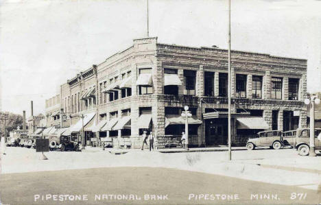 Pipestone National Bank, Pipestone Minnesota, 1920's