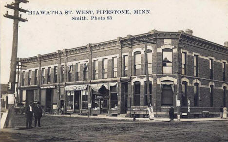 Hiawatha Street West, Pipestone Minnesota, 1914