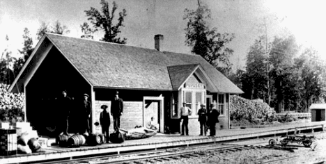Depot at Puposky Minnesota, date unknown